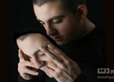 نشانه های افرادی که احساسات واقعی خود را بروز نمی دهند نشانه های افرادی که احساسات واقعی خود را بروز نمی دهند